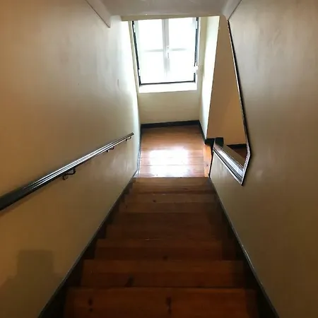 Avenidas Novas, T1 In City Center Apartment Lissabon