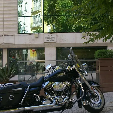 Avenidas Novas, T1 In City Center Lisbon